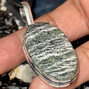Chrysotile in Serpentine Pendant 2”